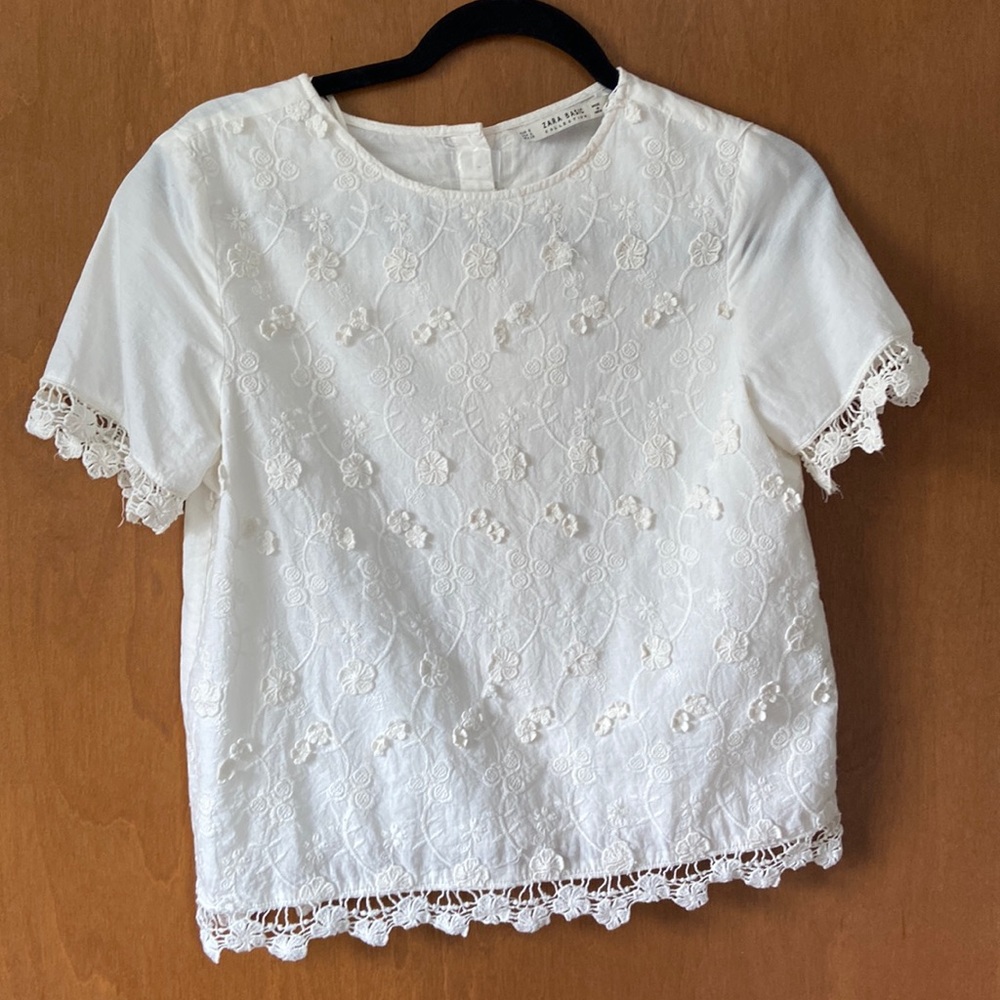 Zara creamy white cotton blouse with embroidered flowers